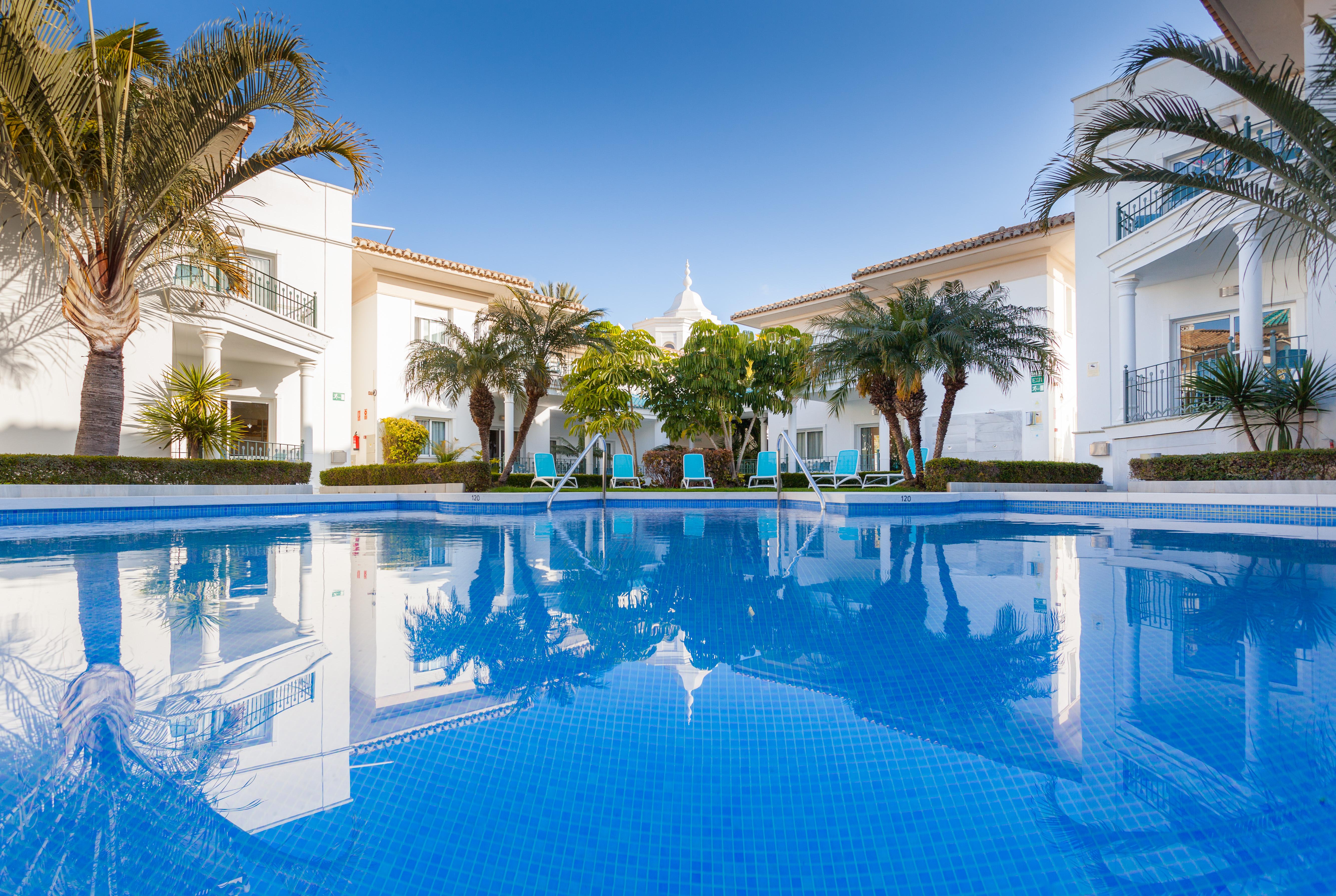 Apartamentos Marina Turquesa Nerja Exterior foto