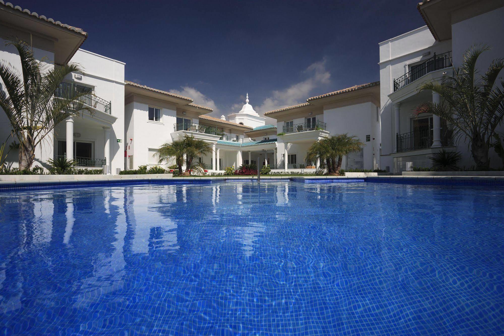 Apartamentos Marina Turquesa Nerja Exterior foto
